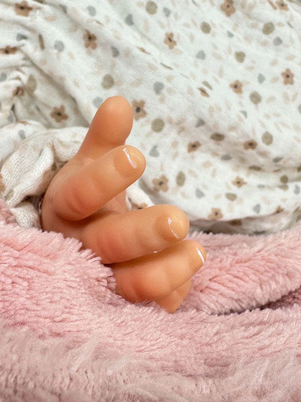 Кукла Реборн Nines 48см Chloe мягконабивная (N0239)