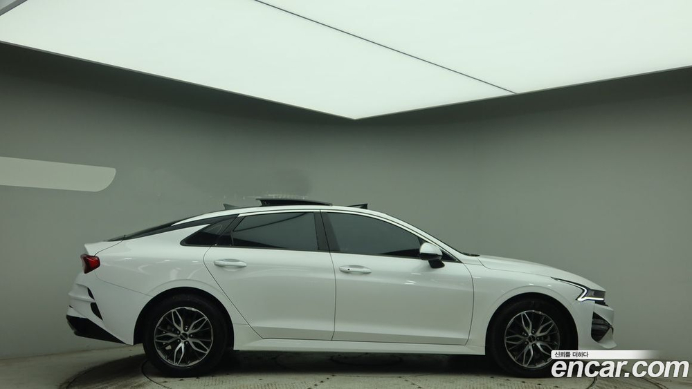 Kia K5 (Optima) 3 Generation 2.0 (07.2023)