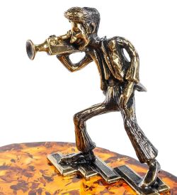 Народные промыслы AM- 524 Фигурка «Репортаж» (латунь, янтарь)