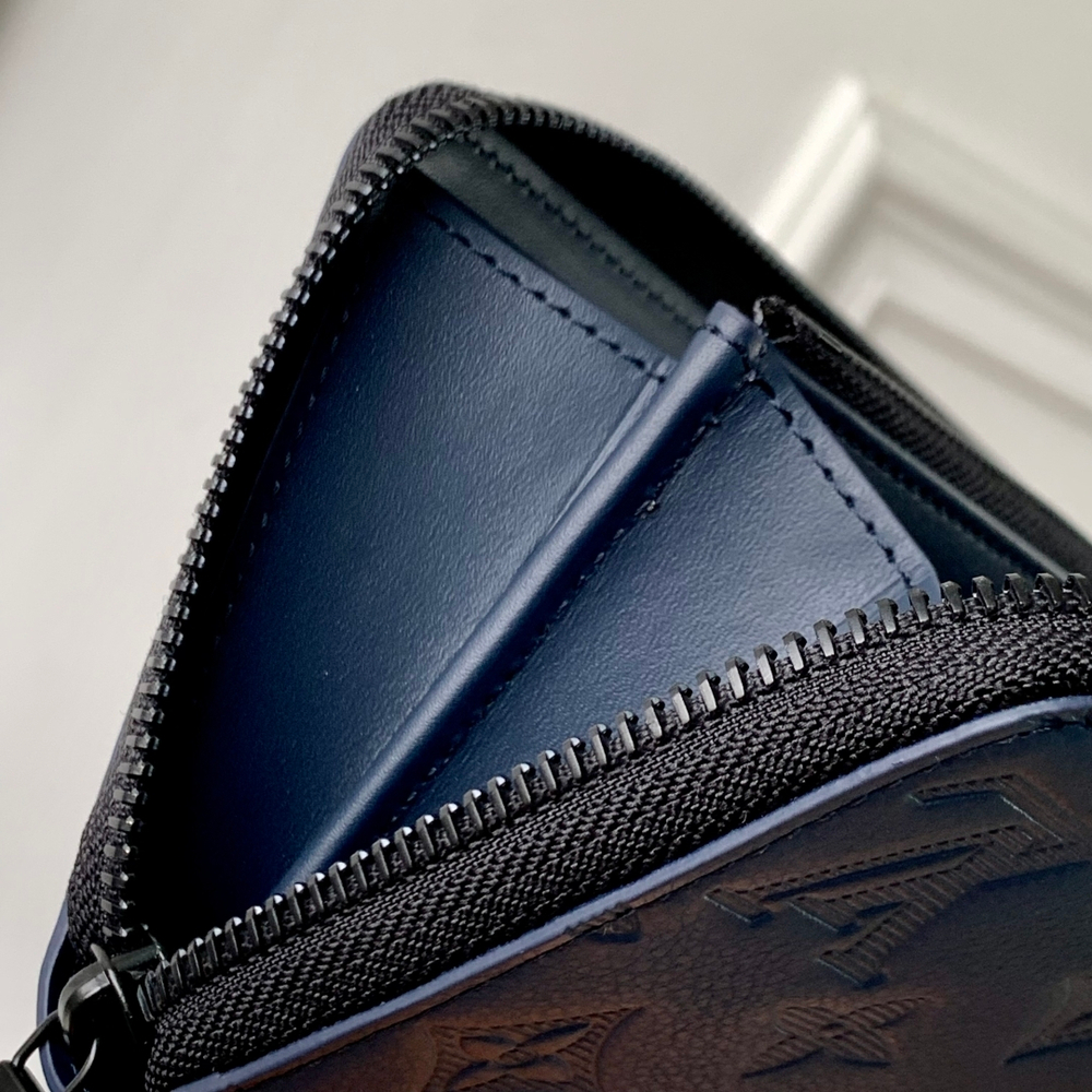 Louis Vuitton Zippy Wallet Horizontal