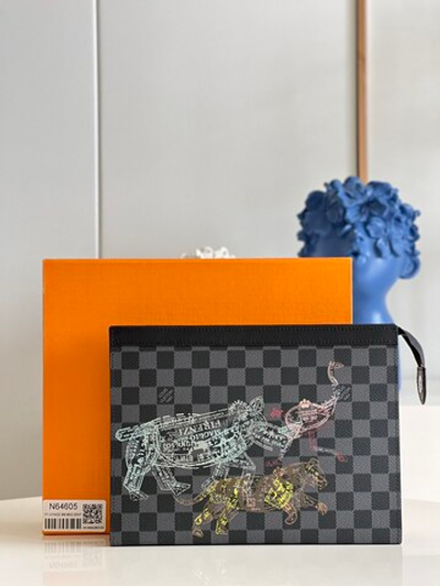 Louis Vuitton Pochette Voyage MM