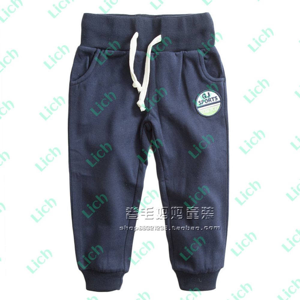 Штаны спортивные однотонные с аппликацией