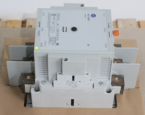 Контактор Allen Bradley 100-D630