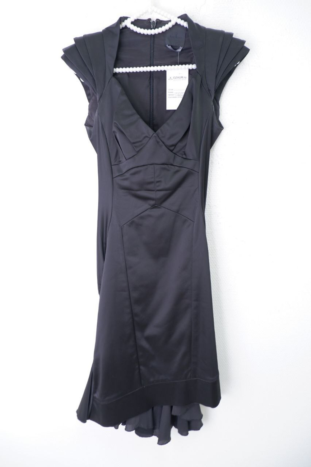 Платье красивое 40 размер