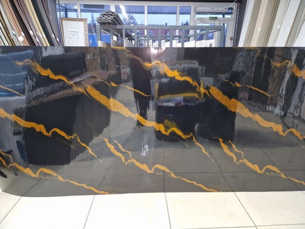 Гибкий мрамор самоклеящийся MD-005