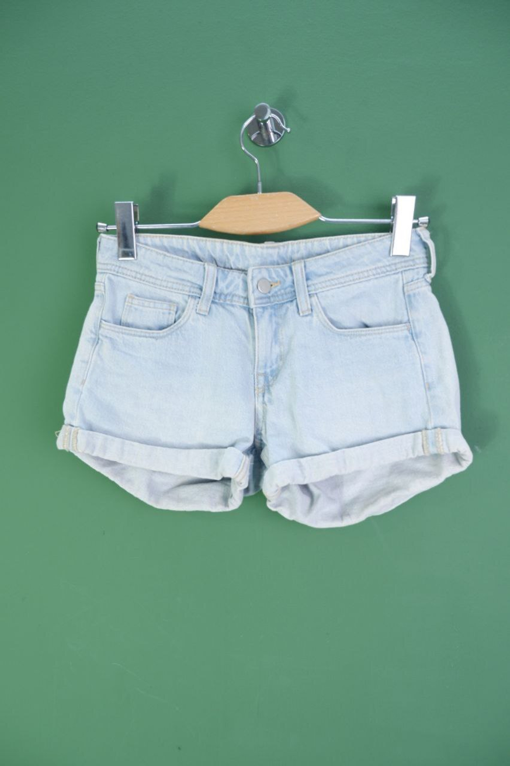 Шорты H&M джинсовые  короткие 40 размер