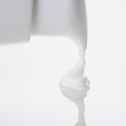 TEANA ЧАРУЮЩЕЕ СОВЕРШЕНСТВО Антивозрастной революционный сенсорный крем для регулярного ухода за кожей век, 30 мл