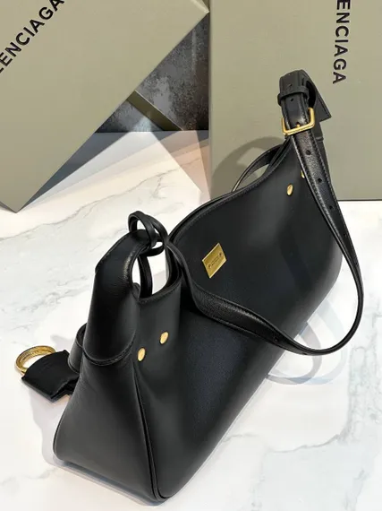 Сумка BALENCIAGA Bel Air Small in Soya