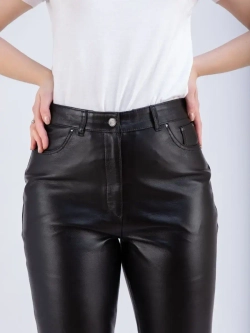 Брюки женские из натуральной кожи