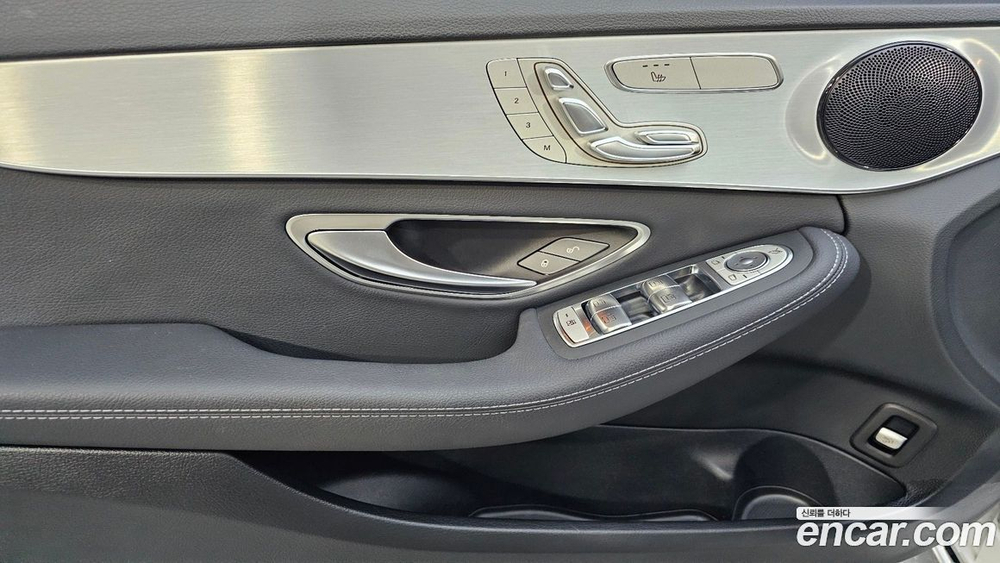 Mercedes-Benz C-Class W205 C200 Avangarde (06.2020)