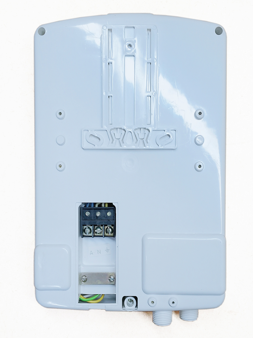 Водонагреватель проточный ПЭВН-220-7,0 Душ