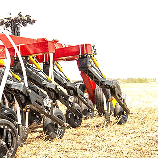 Запчасти к посевному комплексу Bourgault, шкив, гидравлический цилиндр, подшипниковый узел