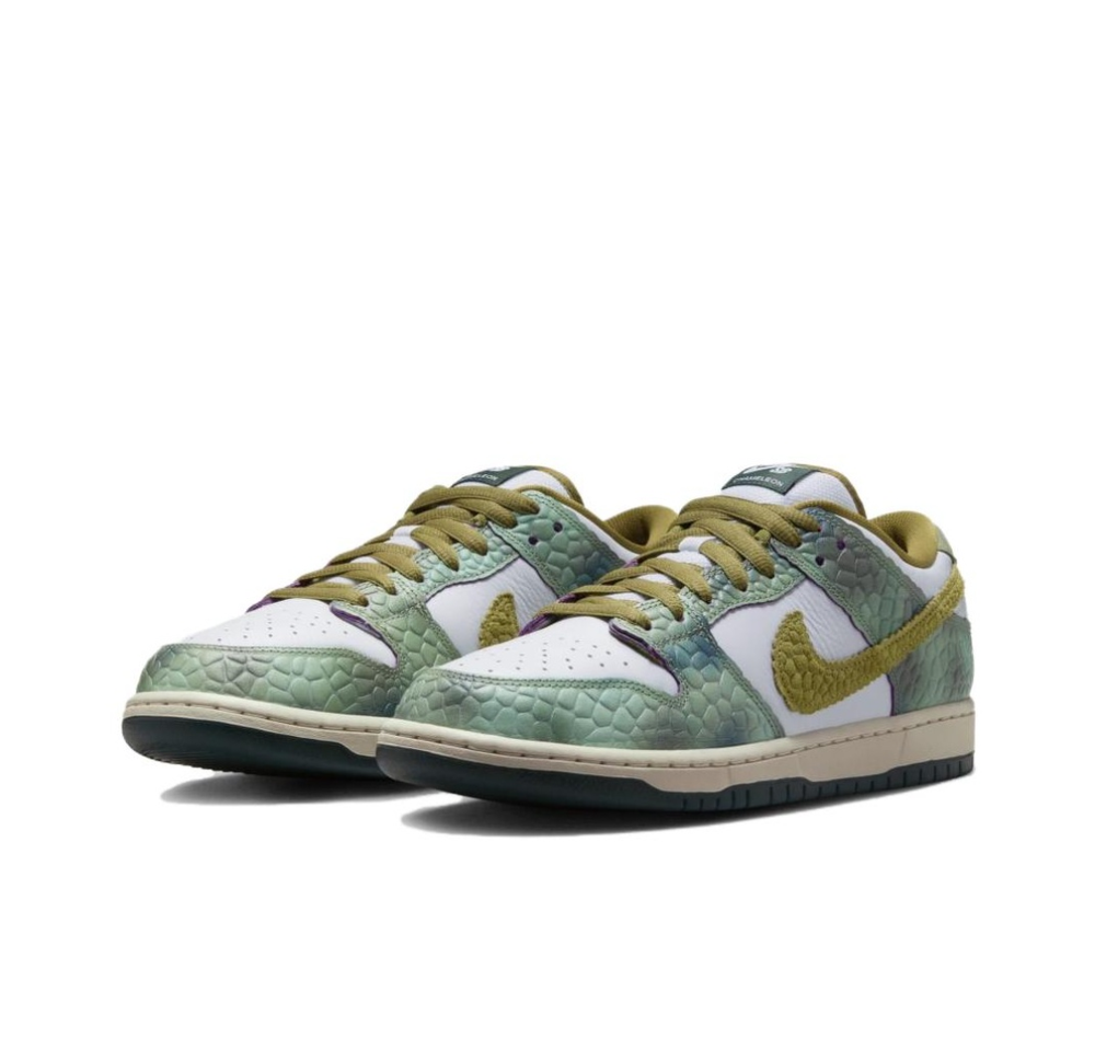 Кроссовки Nike x Alexis Sablone SB Dunk Low 'Chameleon' HJ3386-300