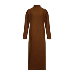 Коричневое шерстяное платье