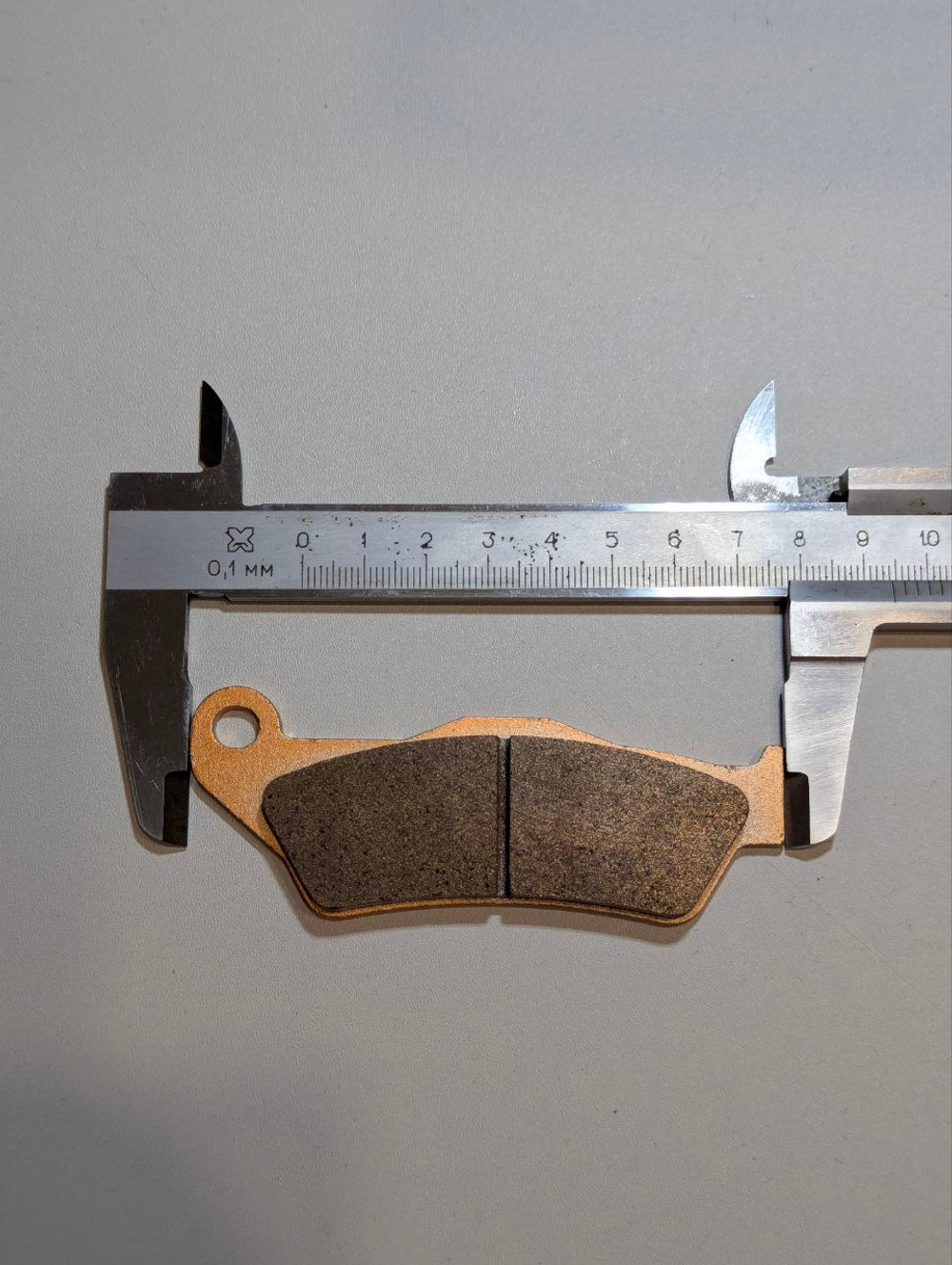 Тормозные колодки для мотоциклов KTM250 EXC 200 350 450 SX125 150 (gold передние)