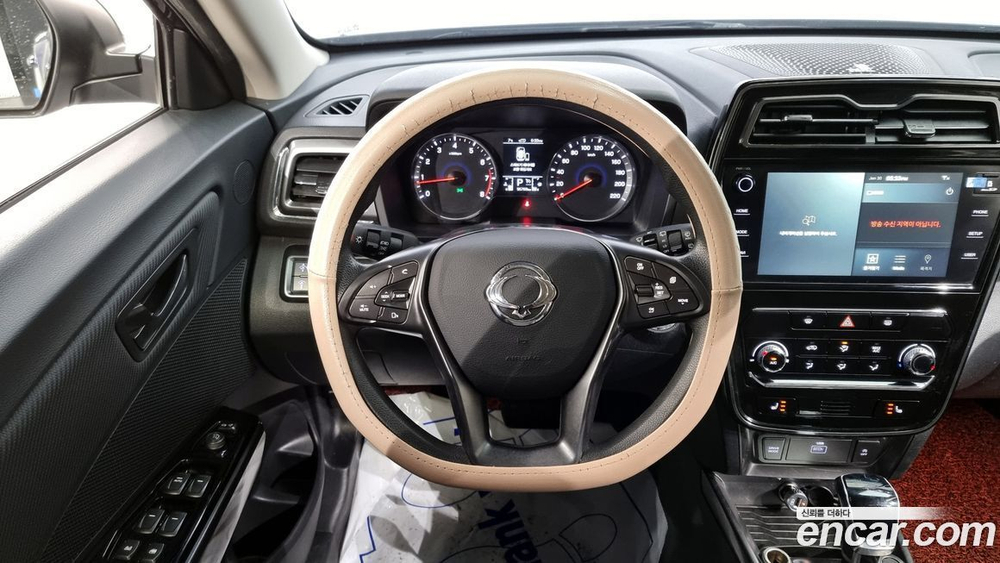 KG Mobility (Ssangyong) Very New Tivoli Бензин 1.5 2WD (10.2019)