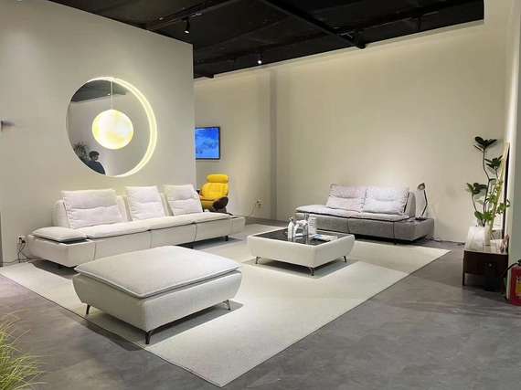 Диван с электро-реклайнером 4691, серо-бежевая кожа