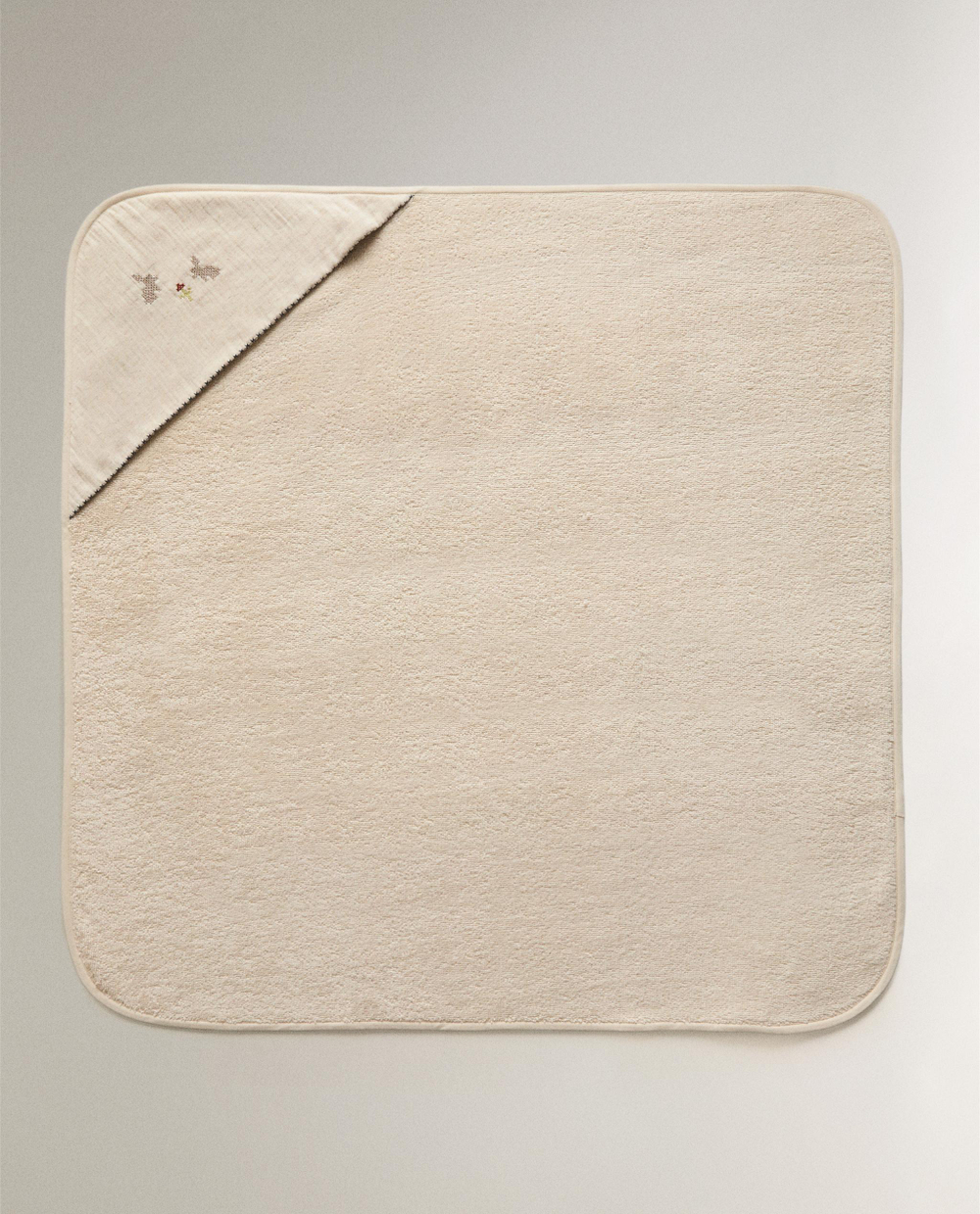 Zara Home Детское полотенце с капюшоном из хлопка, бежевый, 80x80 см · 5679/423