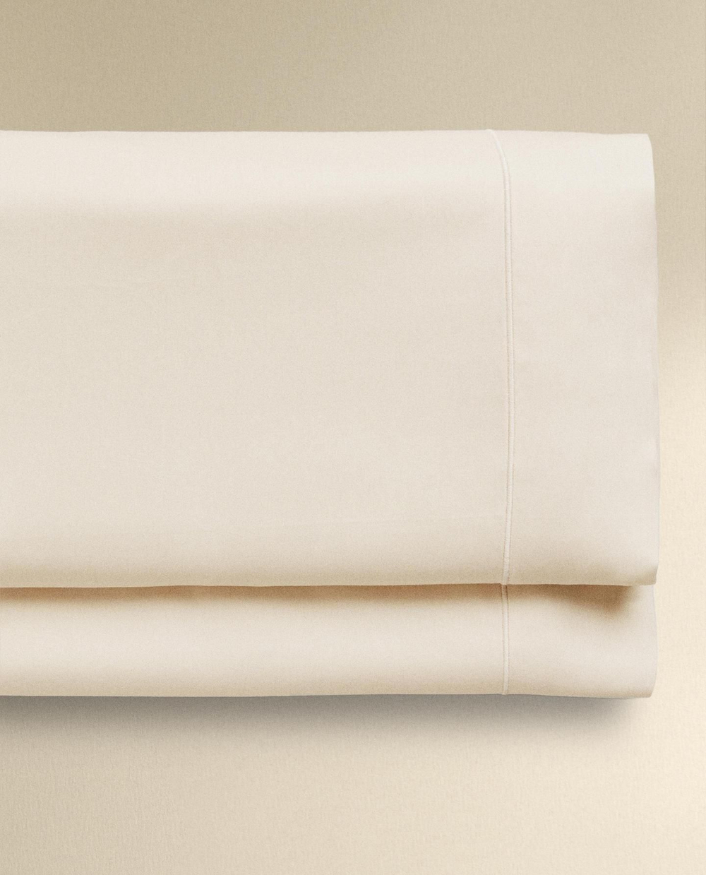Zara Home - Простыня из сатина с подолом (300 нитей), экрю, 210x280 см