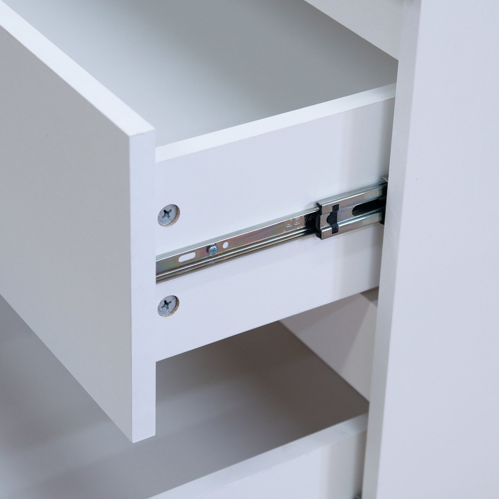 Шкаф распашной 2 ящика Марм со штангой и полками