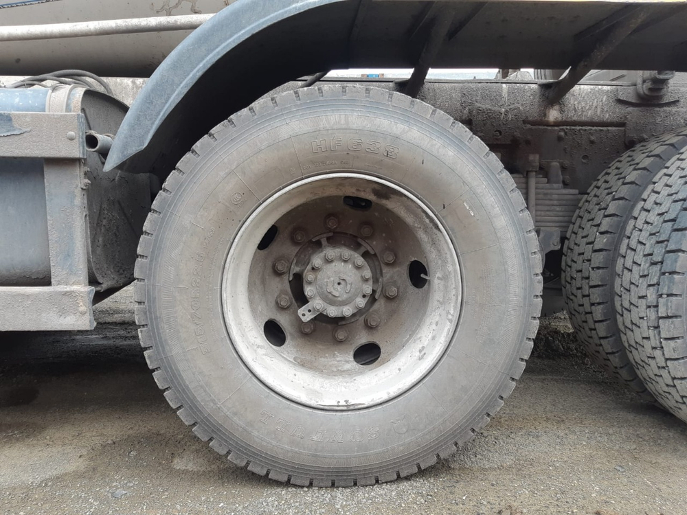 Туймазинский завод автобетоновозов 5814* на шасси КамАЗ 6540 8x4 Автобетоносмеситель 5814Y9 (Дизельн