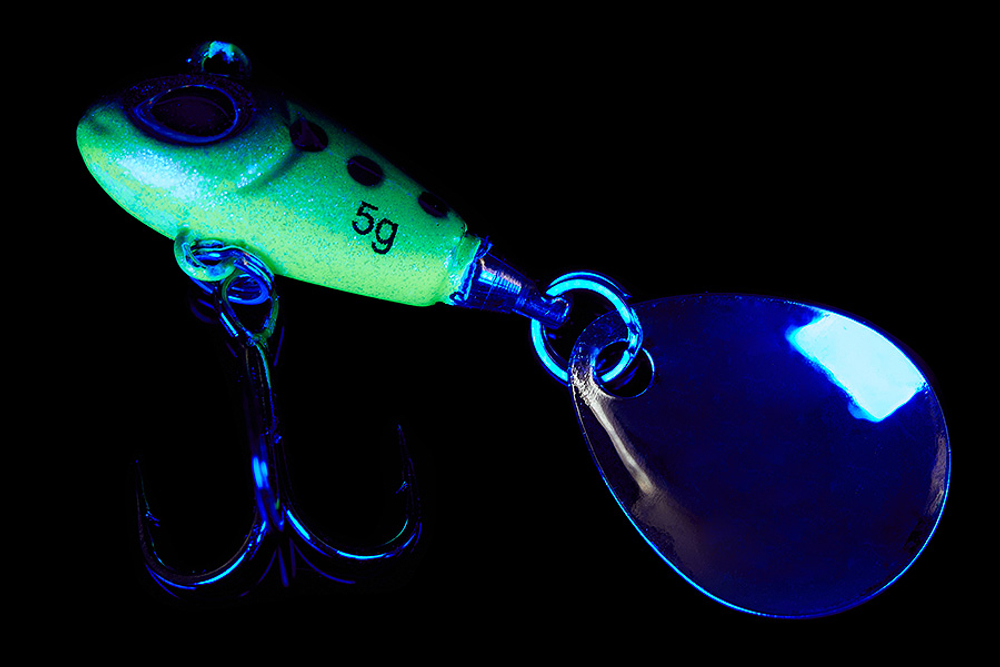 Тейлспиннер HIGASHI Shira 5 г / цвет #01