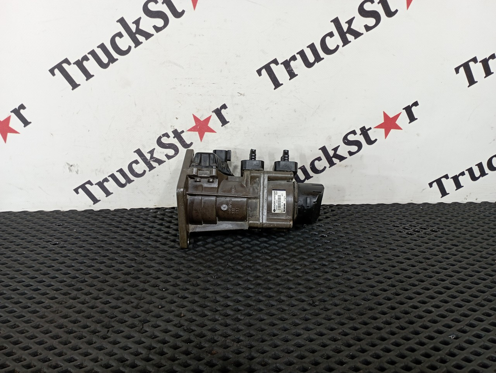 Кран тормозной главный