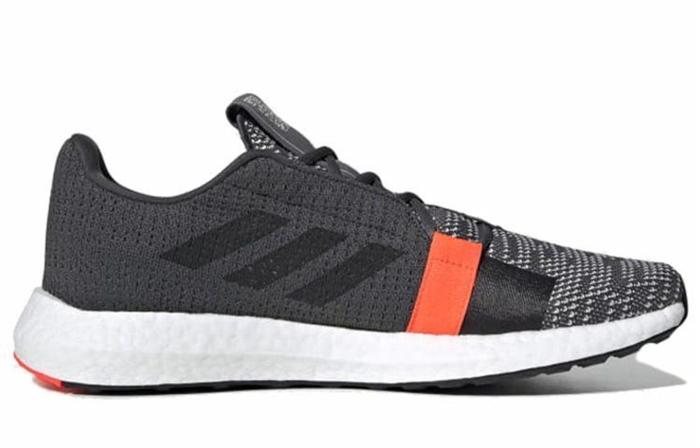 Кроссовки Adidas Senseboost Go