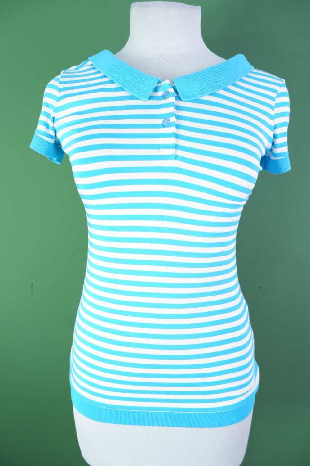 Футболка поло яркая 40-42 размер