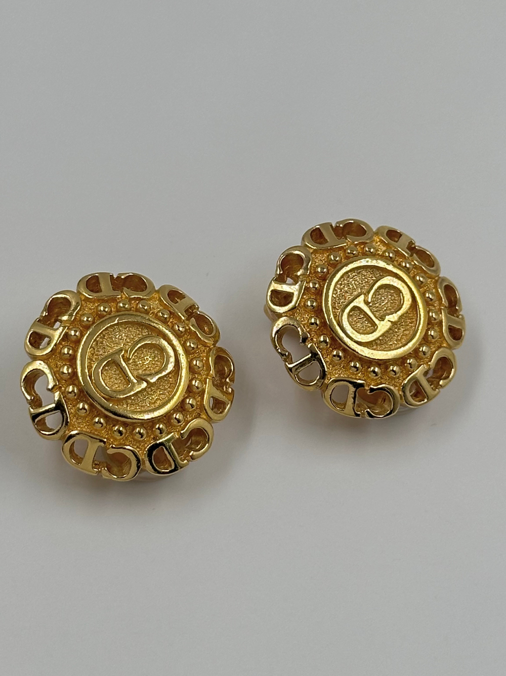 Клипсы Christian Dior