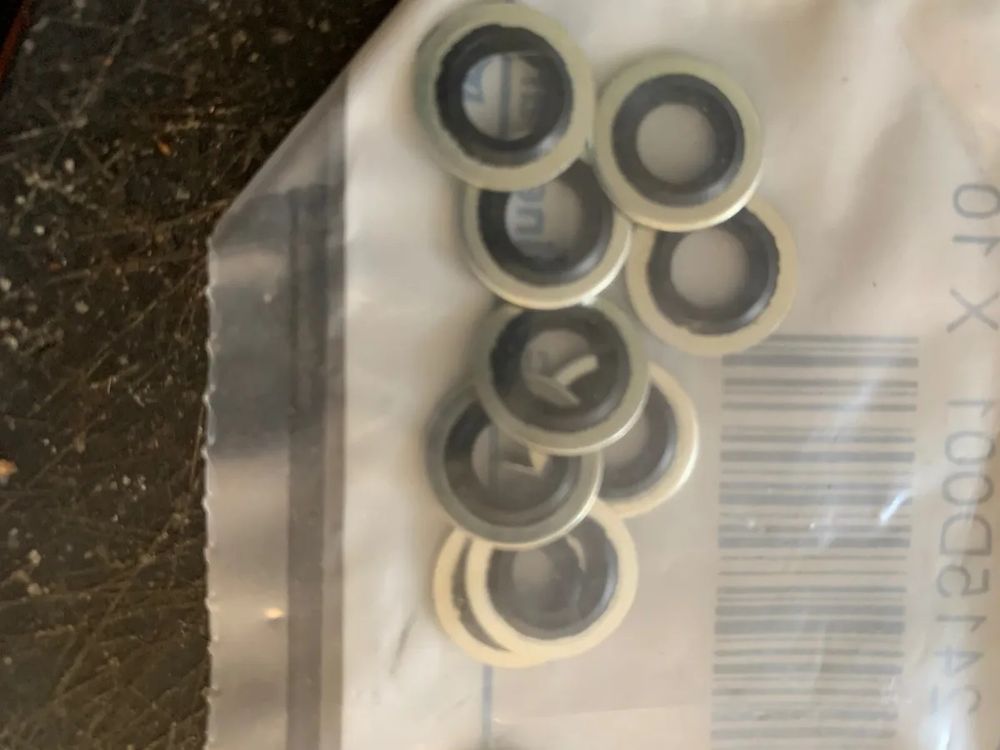 Сальник / SEAL АРТ: CV70360