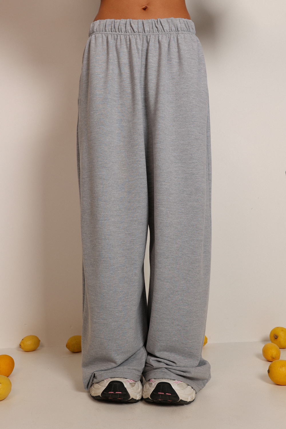 Брюки из пике на тонкой резинке