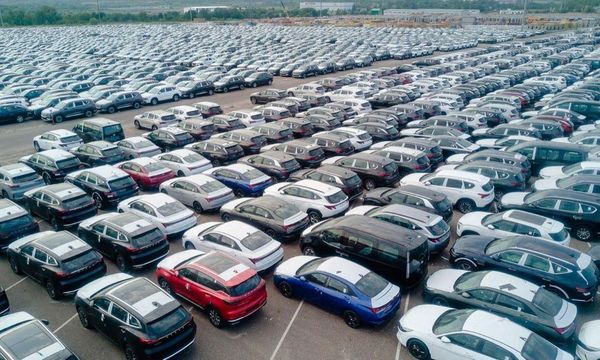 «Рынок живой»: что будет с продажами автомобилей в России в 2023 году Подробнее на Autonews: https://www.autonews.ru/news/63c0fc4f9a7947467d6c4ebd