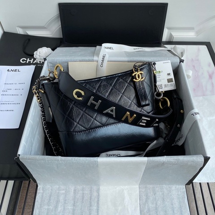 Chane1 Gabrielle Medium 24 cm