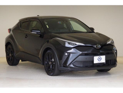 TOYOTA C - HR 2022 г.