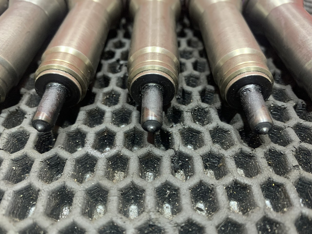 Комплект форсунок топливных 2021г