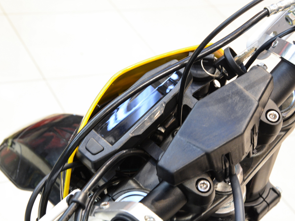 Мотоцикл кроссовый Zuumav FXR 250CC Camo 21/18