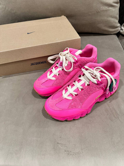 Кроссовки Jacquemus x Nike Air Humara Pink