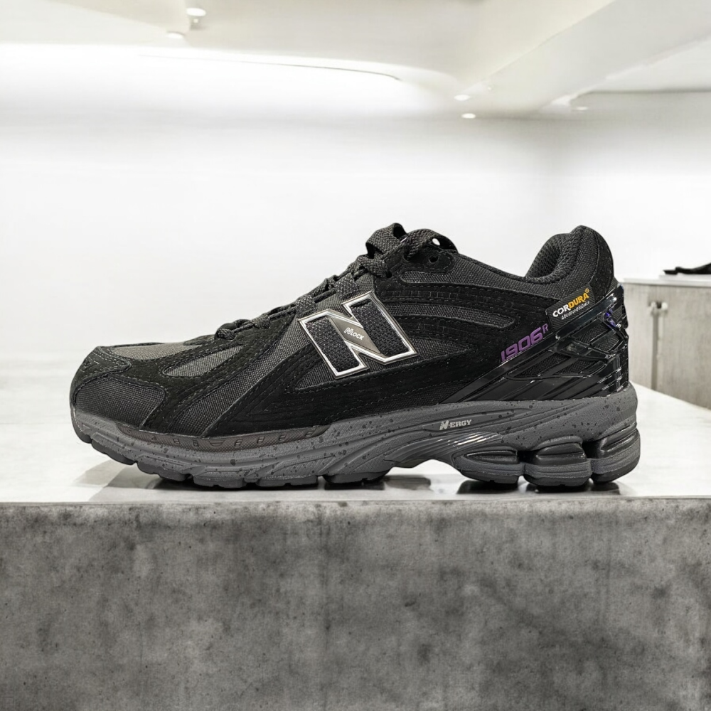 New Balance 1906R Cordura Winter • Black