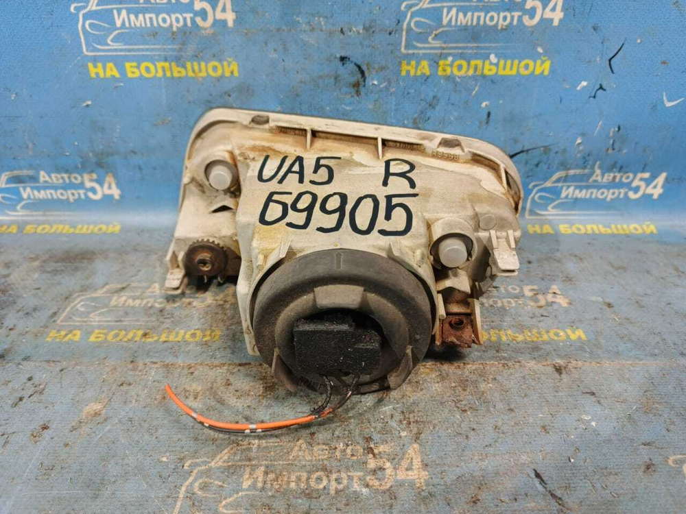 Туманка правая Honda INSPIRE 1998-2001