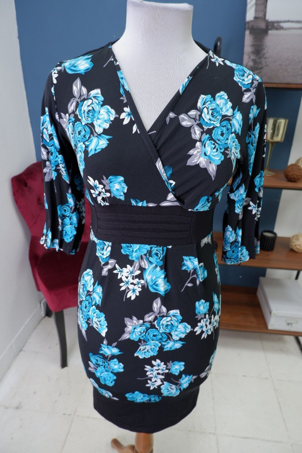 Платье короткое 44 размер, новое