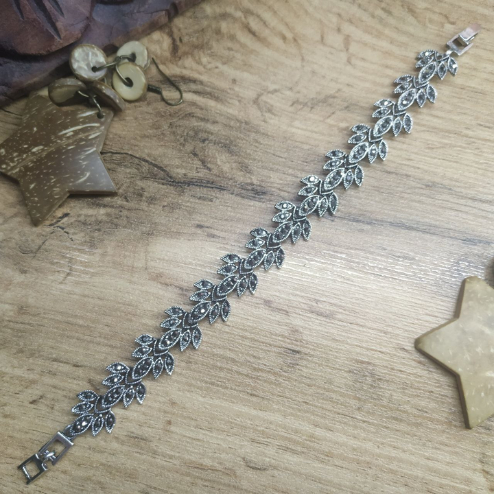 Браслет Vogue 2 Прямоугольник 4 листа стразы графитовые металл серебристый