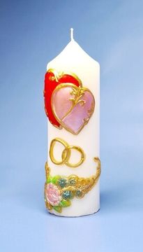 Свеча с сердцем