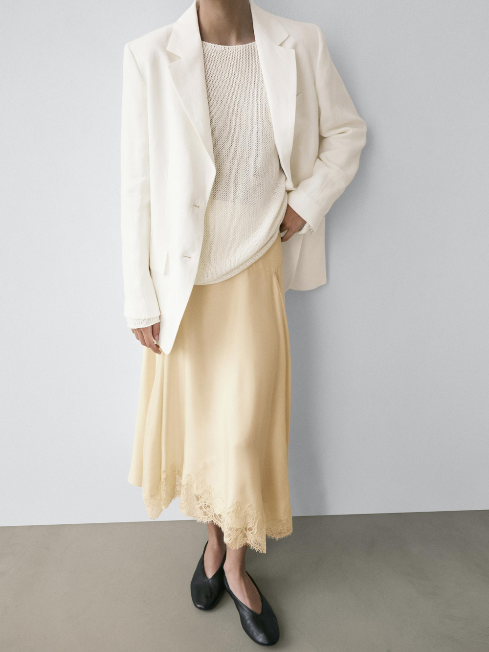 Massimo Dutti Юбка асимметричного кроя с кружевом, ванильный