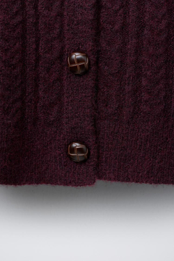 ZARA КАРДИГАН С УЗОРОМ «КОСЫ», БУРГУНДИ