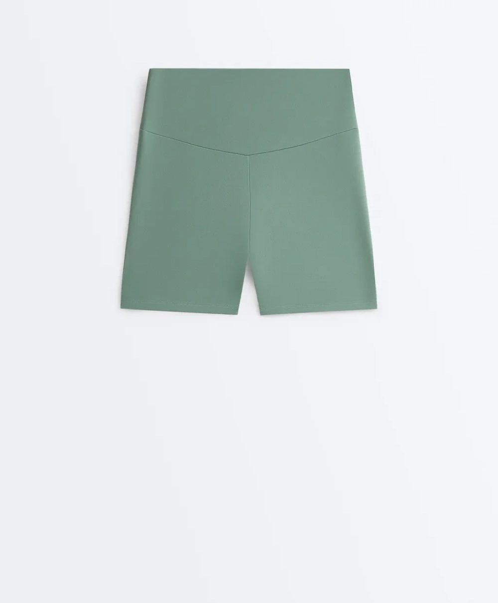 Высокие шорты Comfortlux, 10 см - OYSHO