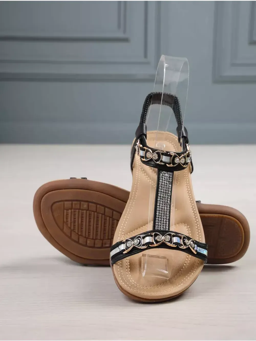 Сандалии летние