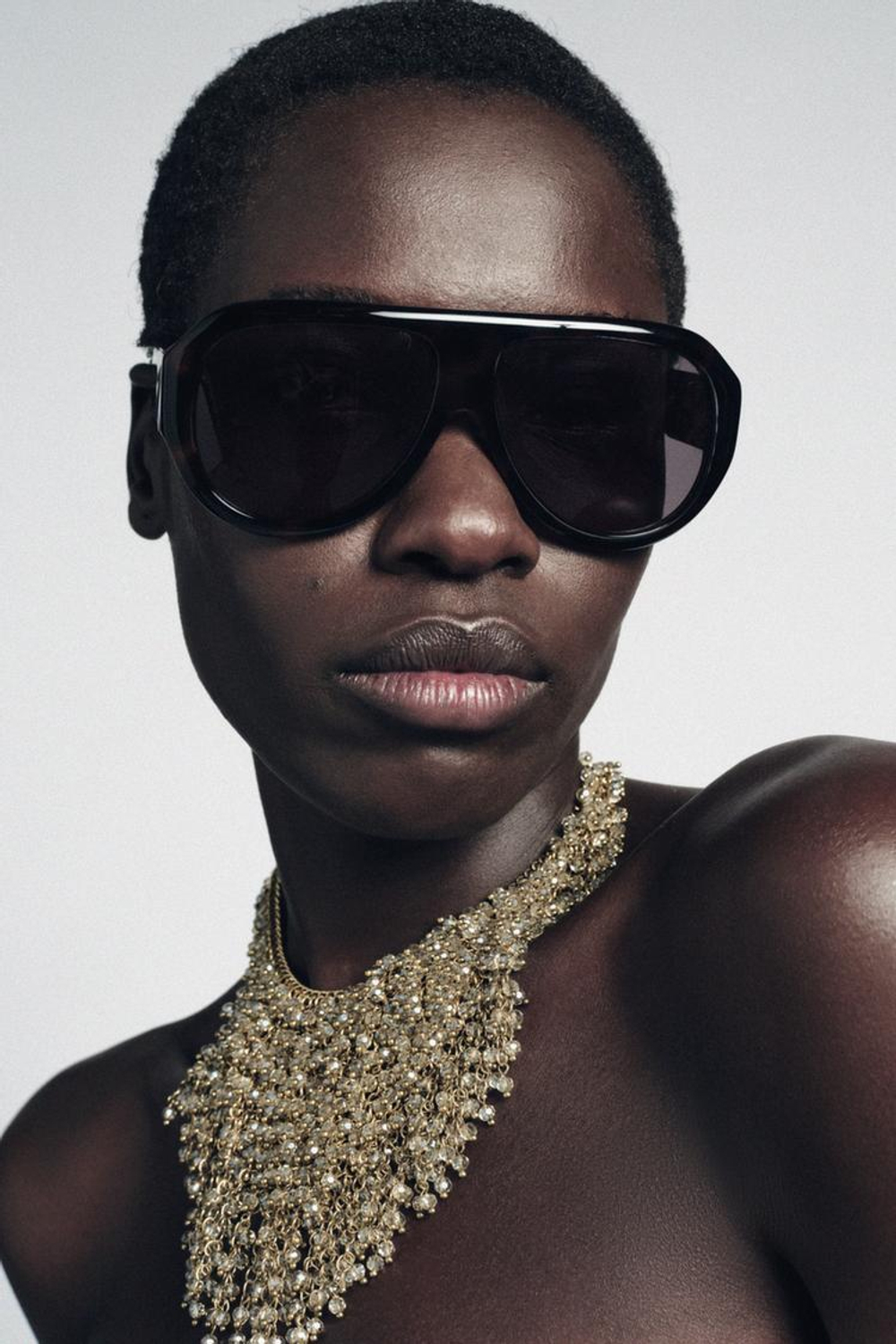 ZARA КАСКАДНОЕ ОЖЕРЕЛЬЕ СО СТРАЗАМИ, ЗОЛОТИСТЫЙ