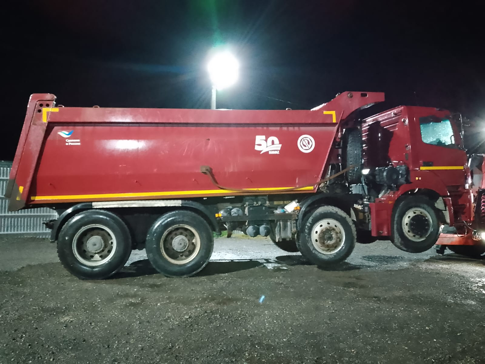 КамАЗ 65801 8x4 Самосвал 65801-001-68(T5) (Дизельный, 12,0 л, 428 л.с., МТ)