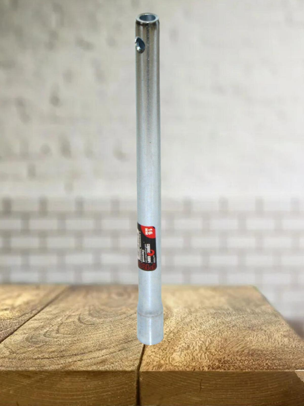 Ключ свечной с магнитом 16мм 75355 Сервис Ключ